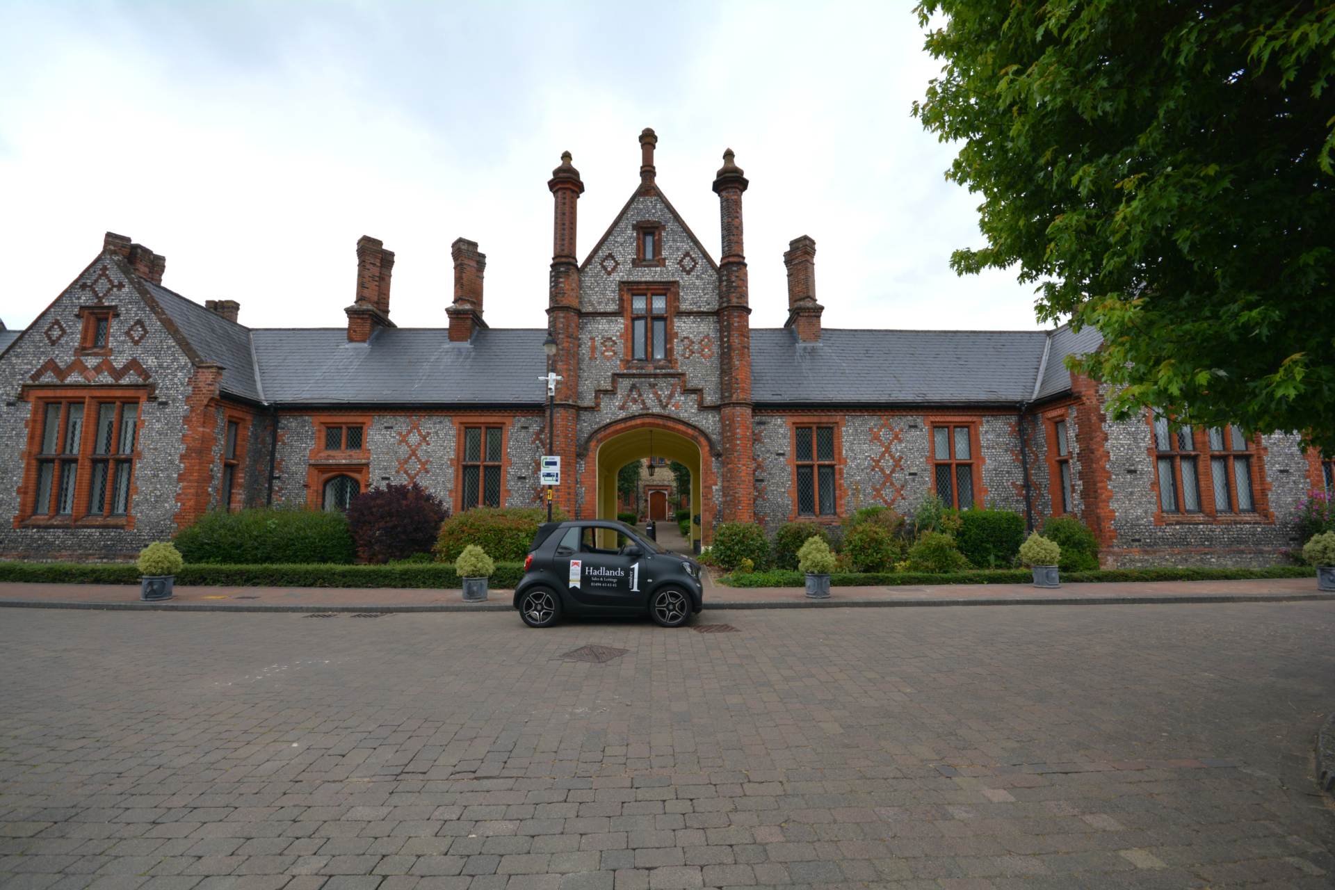 Whielden Street, HP7, Image 9