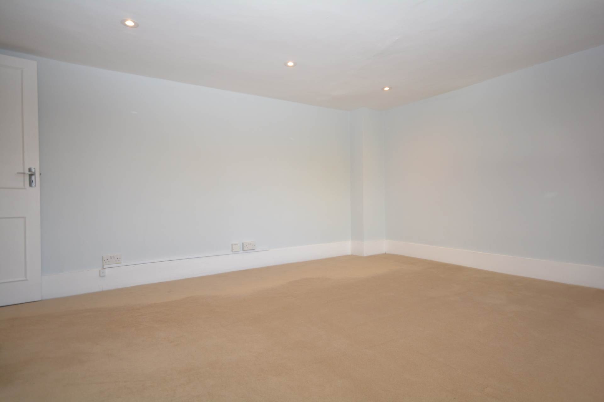 Tower Road, Coleshill, Image 6