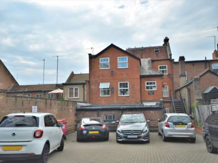 1 Bedroom Apartment, Astenway House, East Street HP5