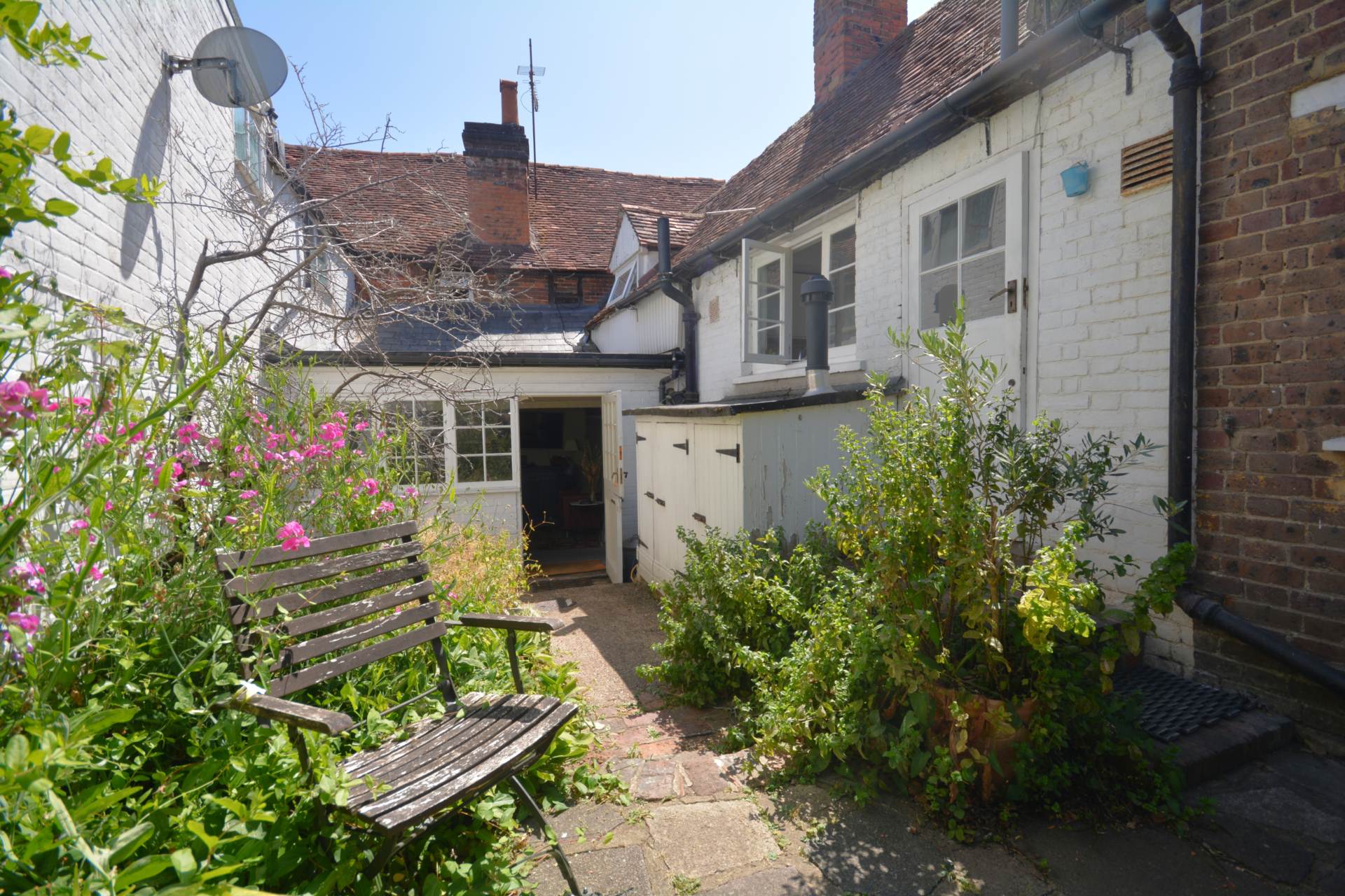 Whielden Street, Old Amersham, Image 16