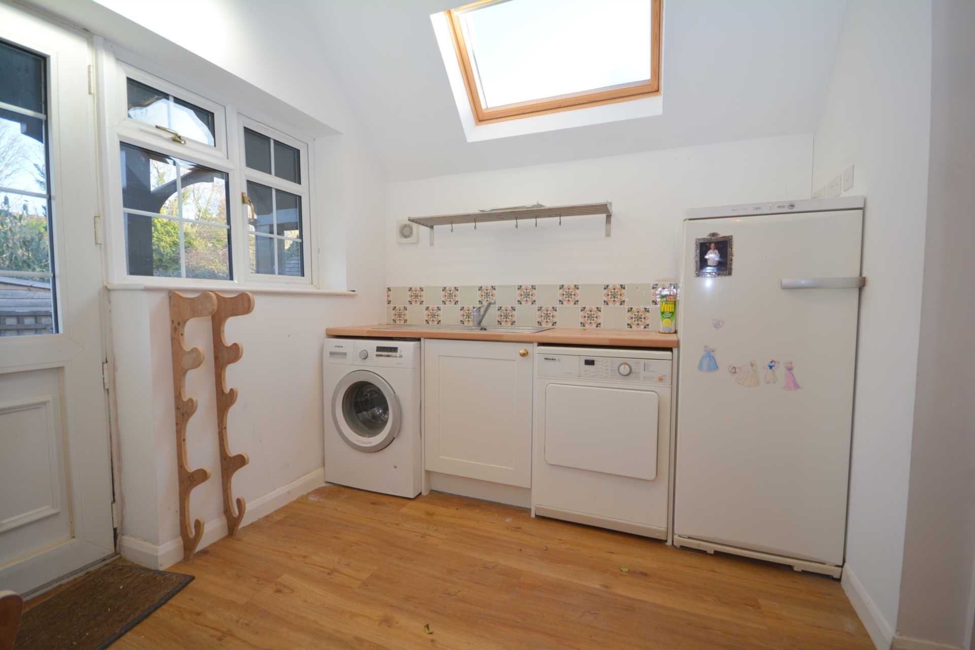 Longfield Drive, Amersham HP6, Image 7