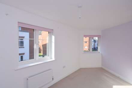 The Bramblings, Amersham, Image 8