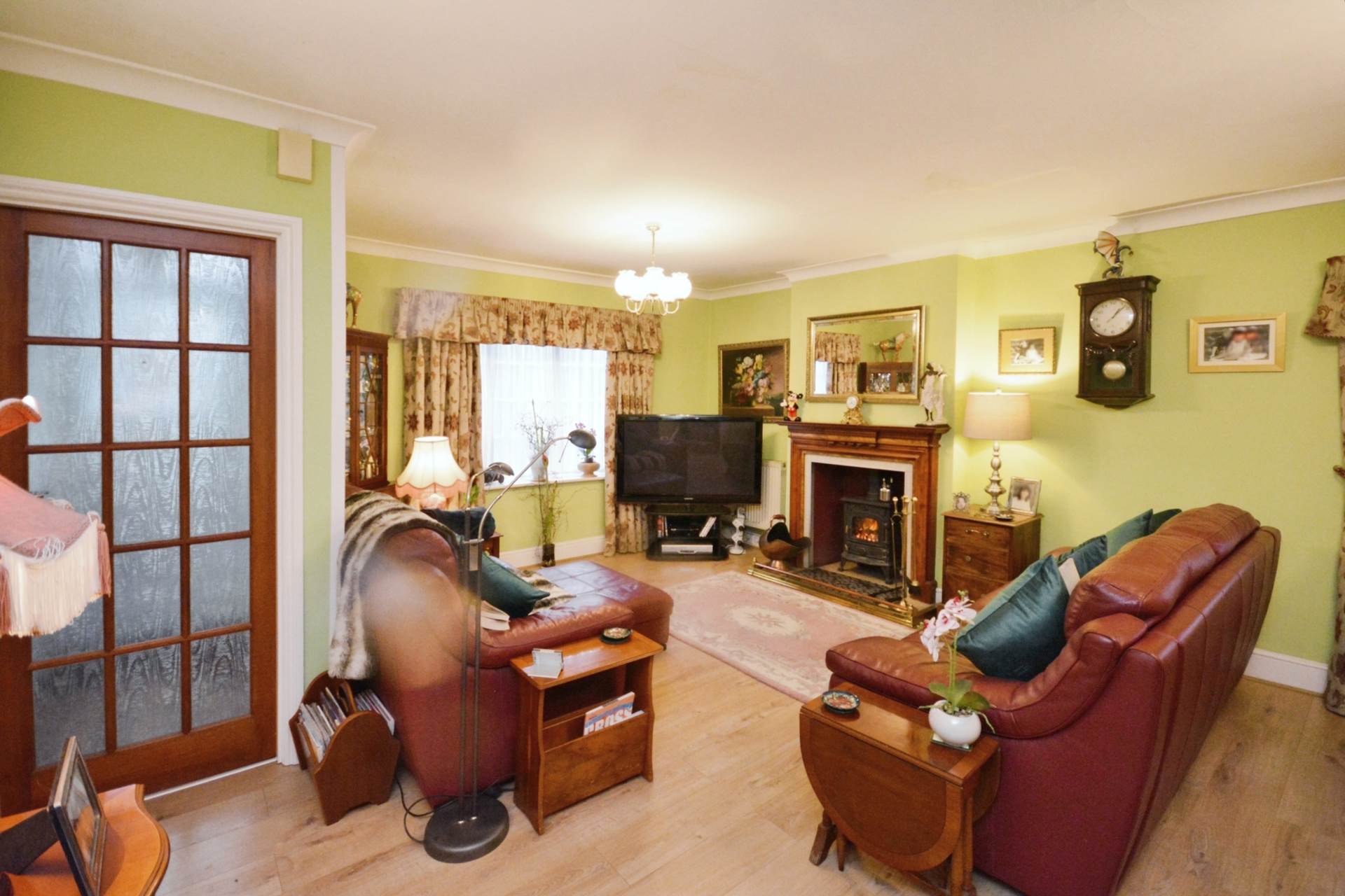 Station Road, Amersham, Image 3