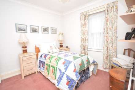 Station Road, Amersham, Image 12