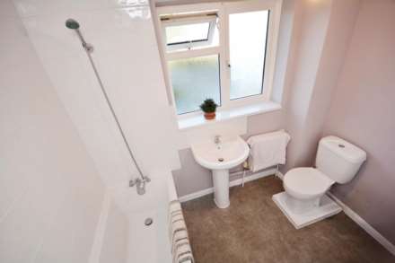 Acres End, Amersham, Image 12
