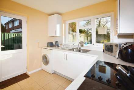 Acres End, Amersham, Image 6