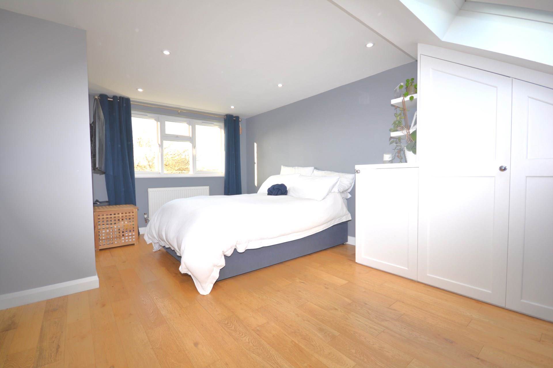 Meadow Drive, Amersham, Image 13