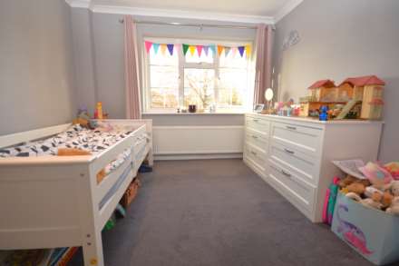 Meadow Drive, Amersham, Image 10