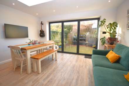 Meadow Drive, Amersham, Image 3