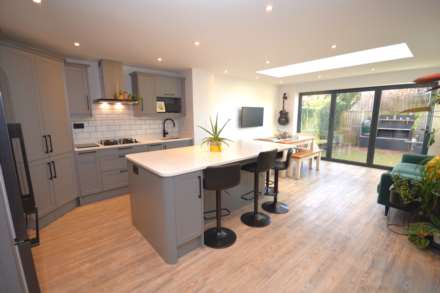 Meadow Drive, Amersham, Image 5