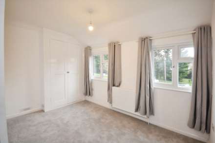 Stanley Hill, Amersham, Image 7