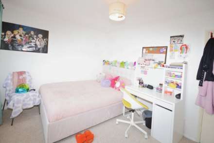 Bray Court, Amersham, Image 5
