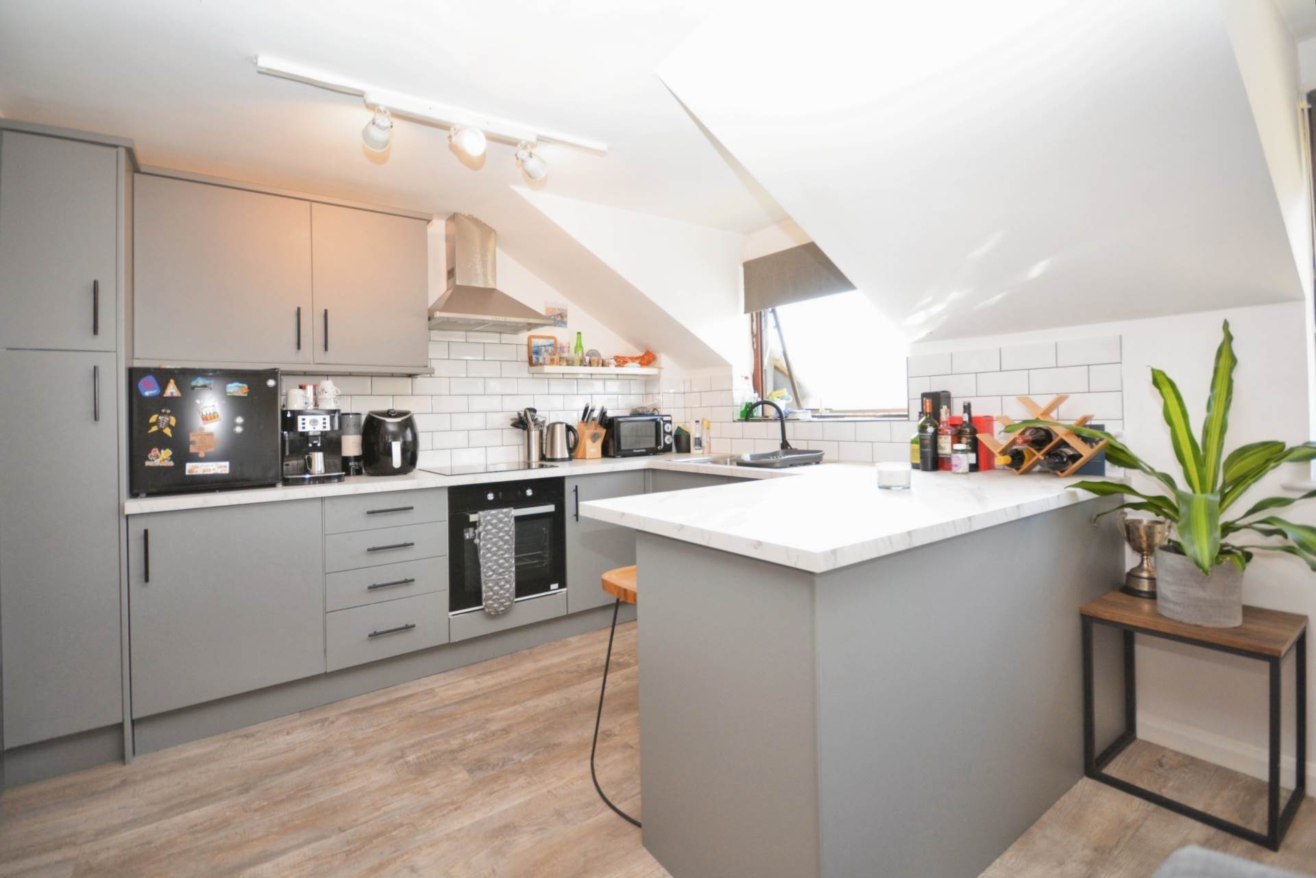 Woodley Court, Amersham, Image 5