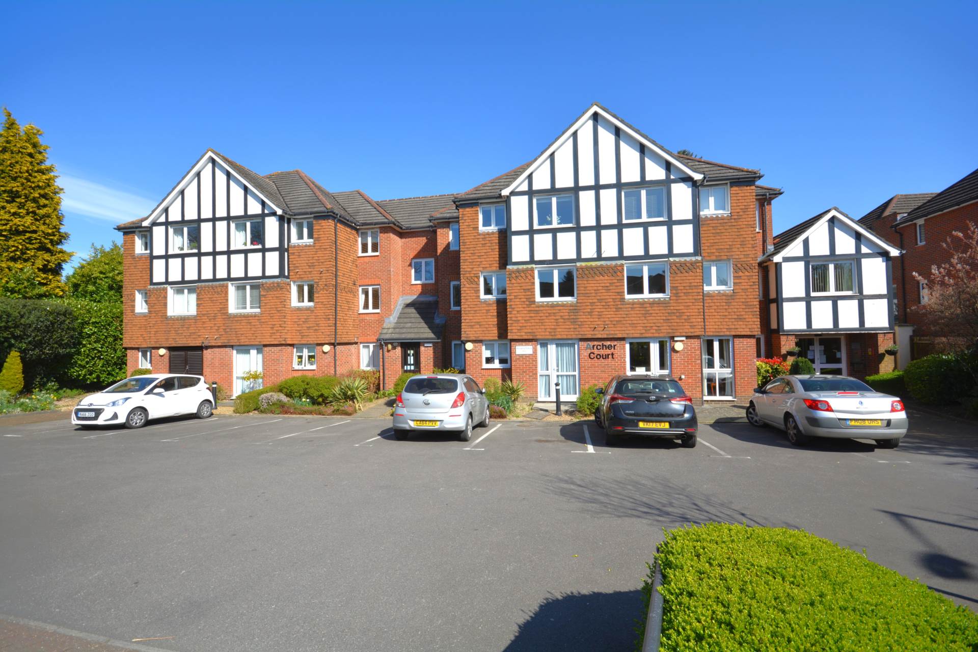 Archer Court, Image 1