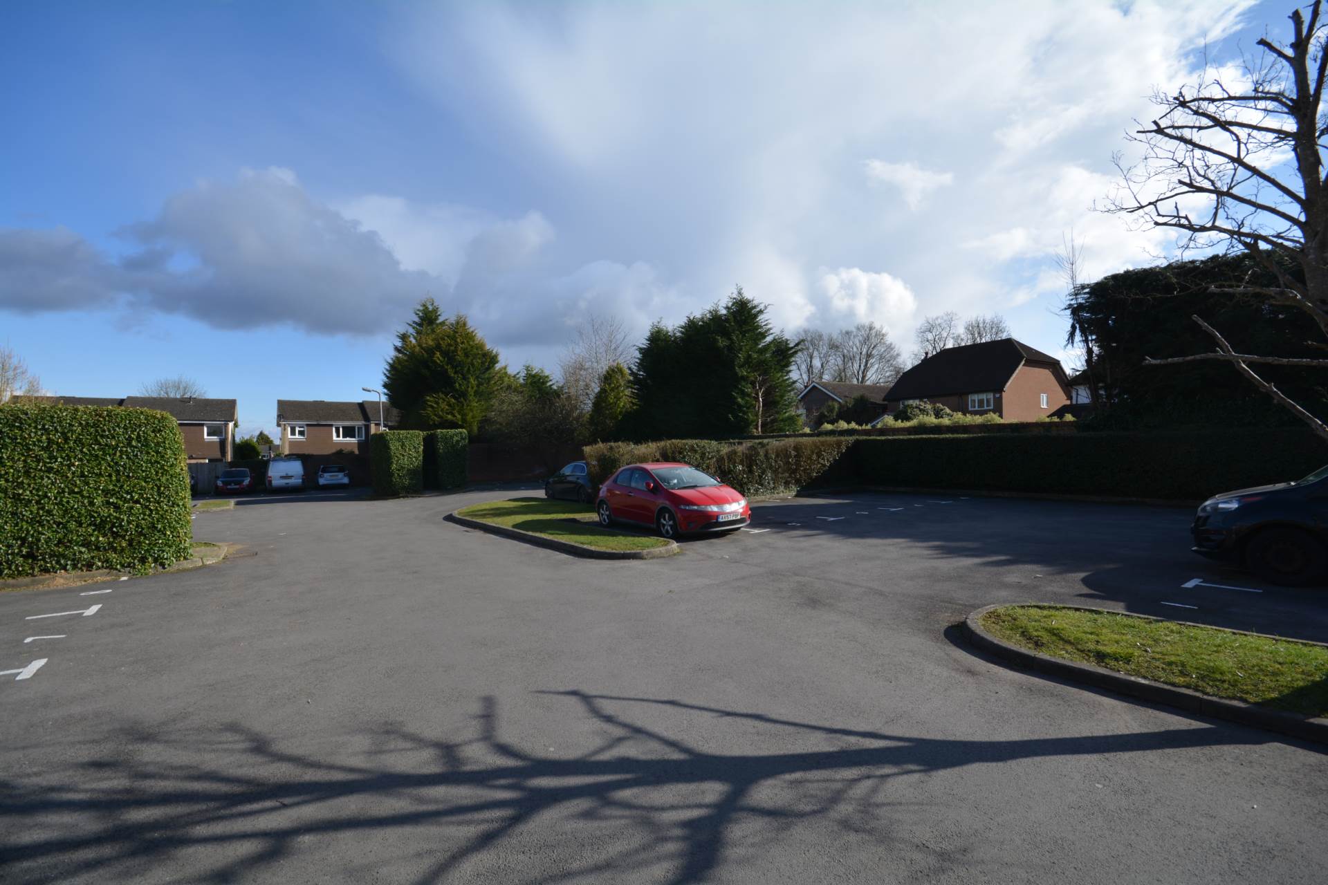 Derwent, Amersham, Image 7