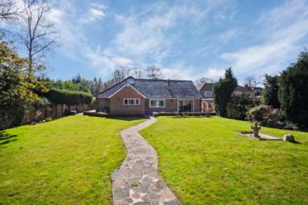Martinsend Lane, Great Missenden, Image 24