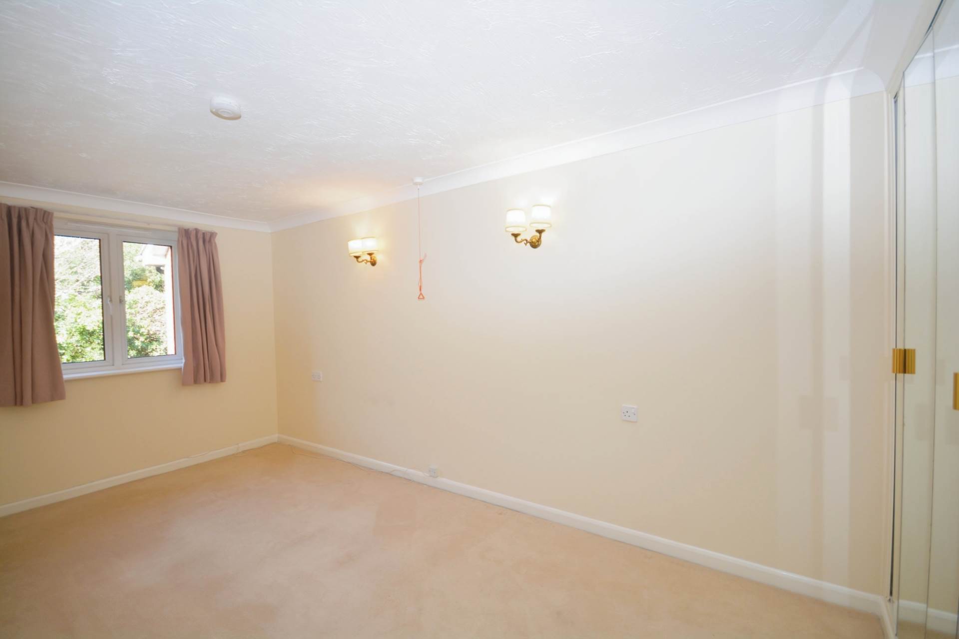 Archer Court, Amersham, Image 5