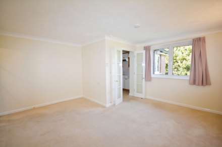 Archer Court, Amersham, Image 2