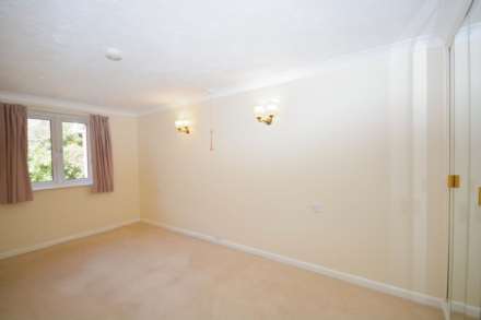 Archer Court, Amersham, Image 5