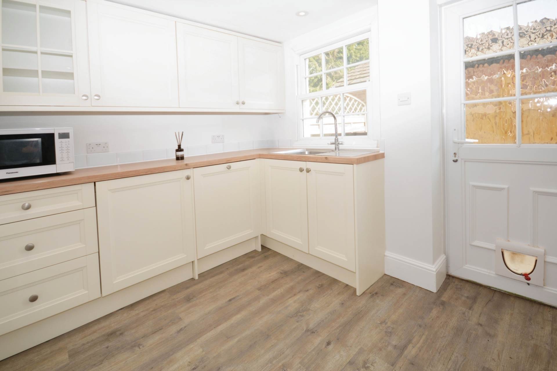 West Passage, Tring, Image 5