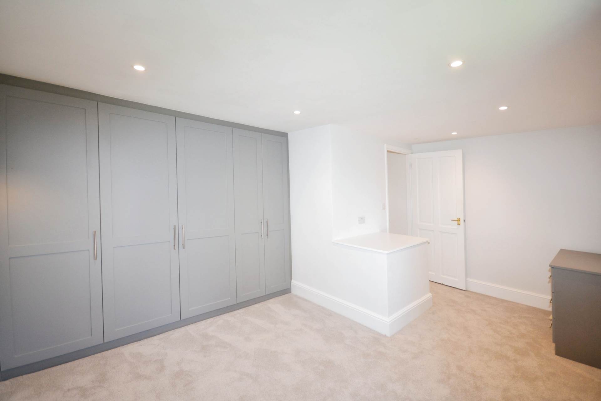 West Passage, Tring, Image 7