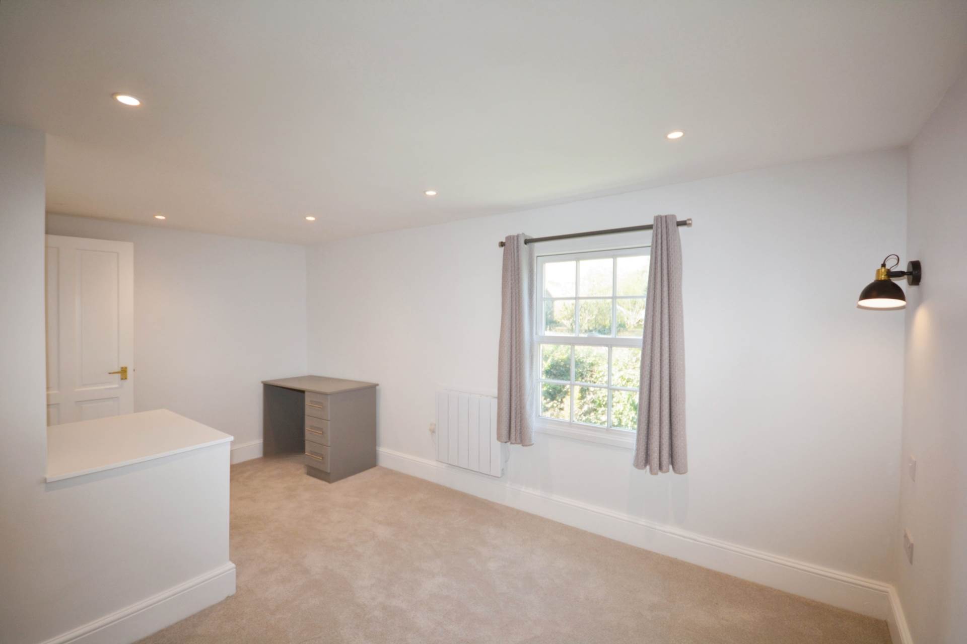 West Passage, Tring, Image 8