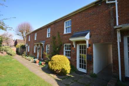 2 Bedroom Terrace, West Passage, Tring