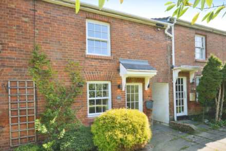 West Passage, Tring, Image 2