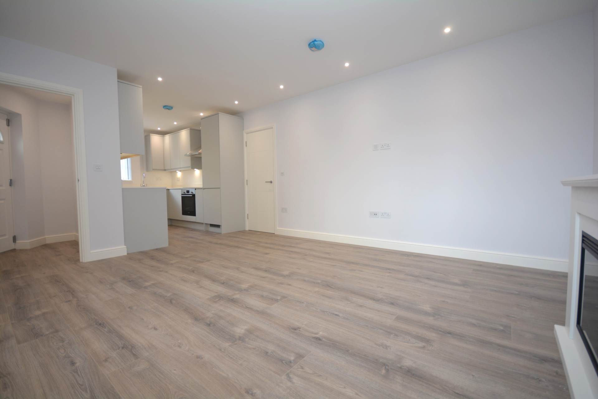 Sycamore Road, Amersham, Image 5