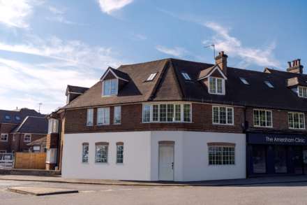 Sycamore Road, Amersham, Image 11