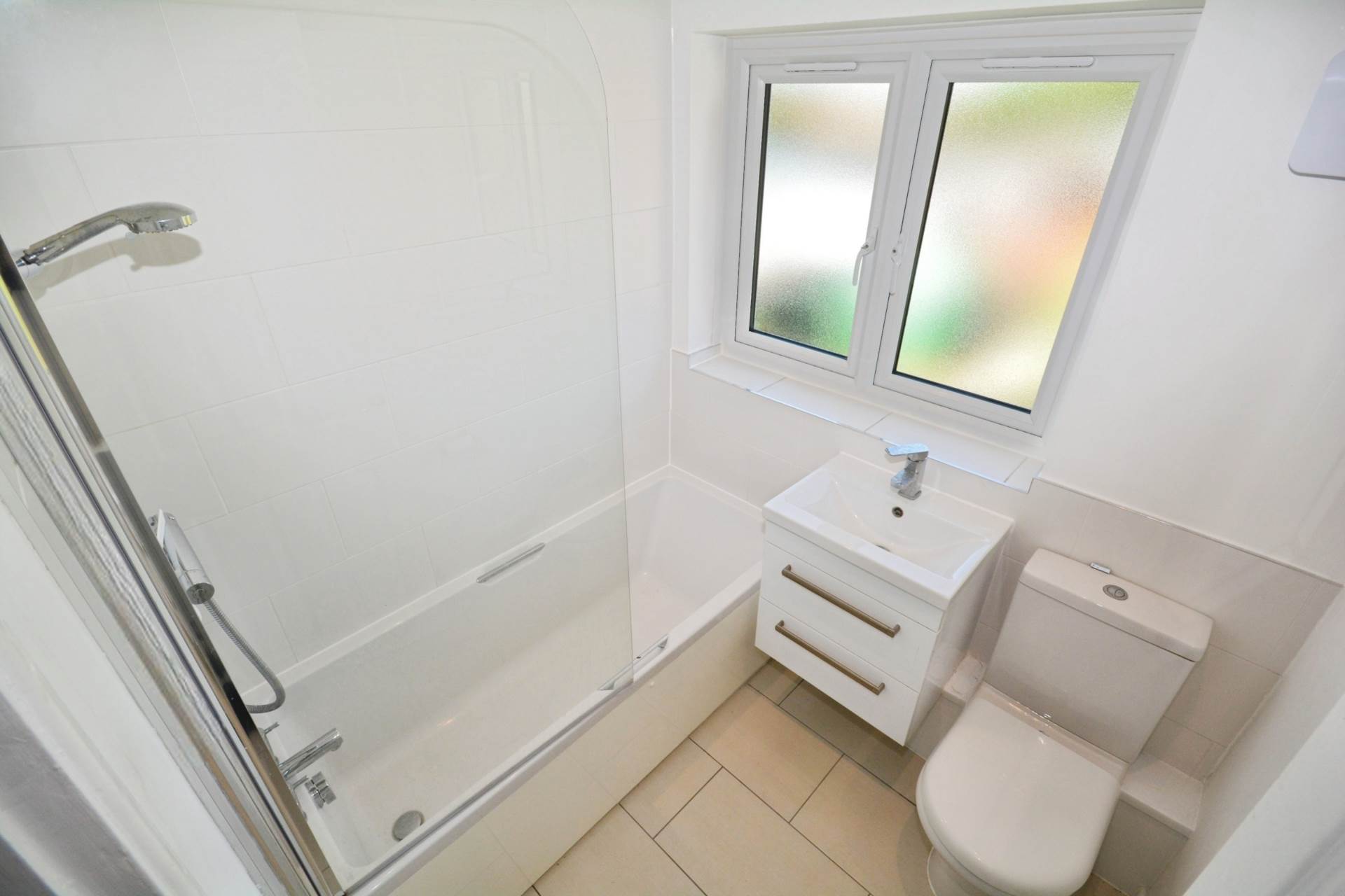 Meadow Croft, Aylesbury, Image 5