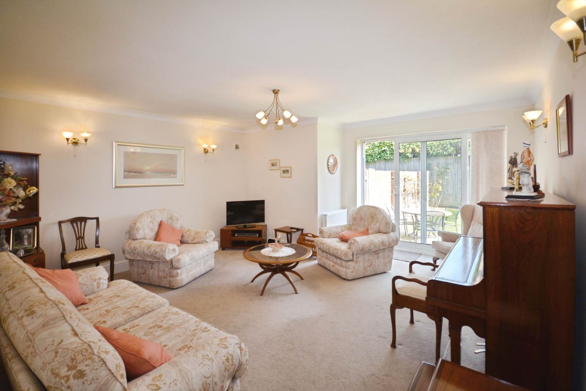 Hervines Court, Amersham, Image 2