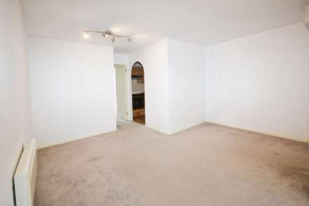 Derwent Close, Little Chalfont, Image 3