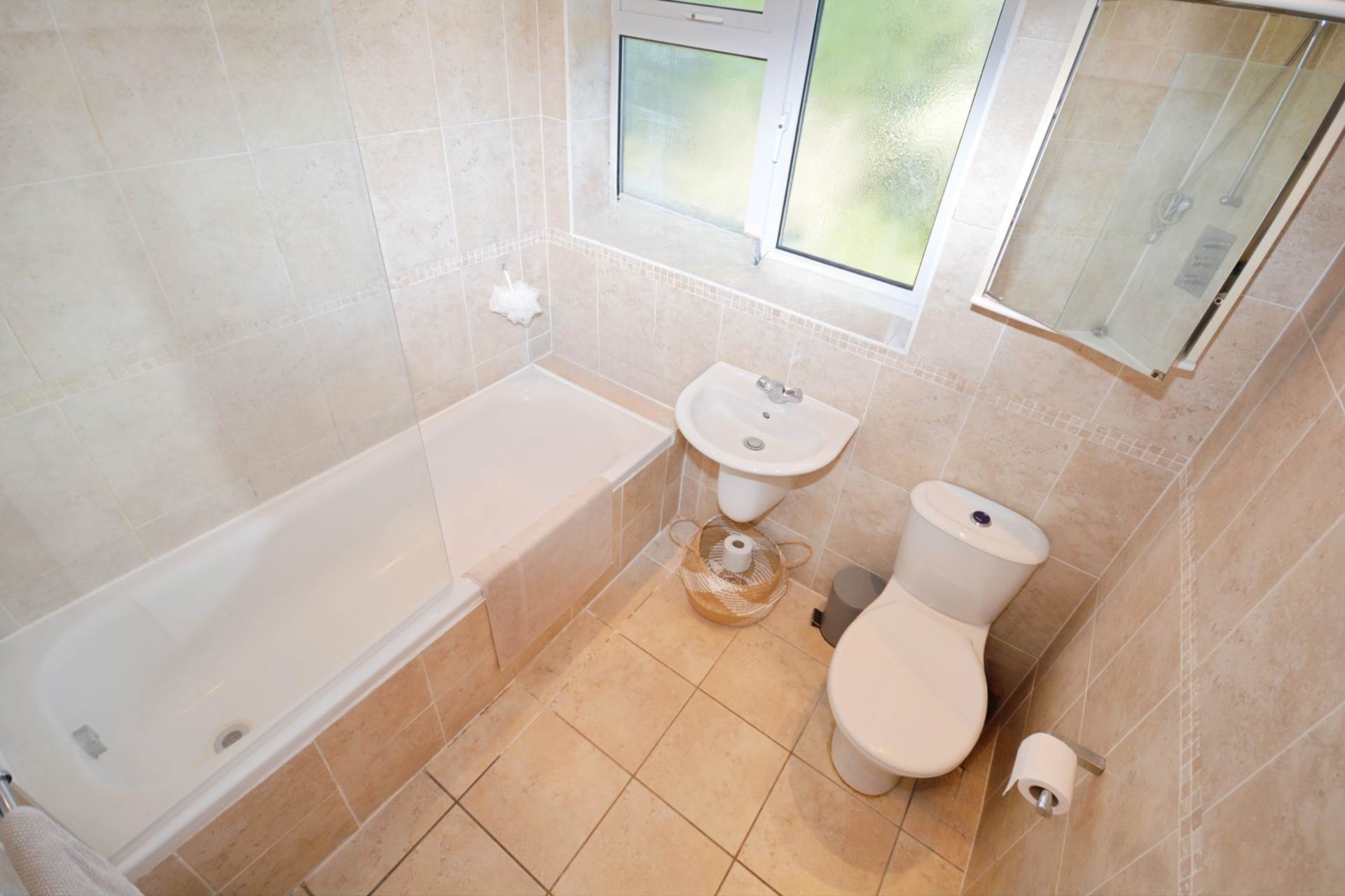 Stubbs End Close, Amersham, Image 9
