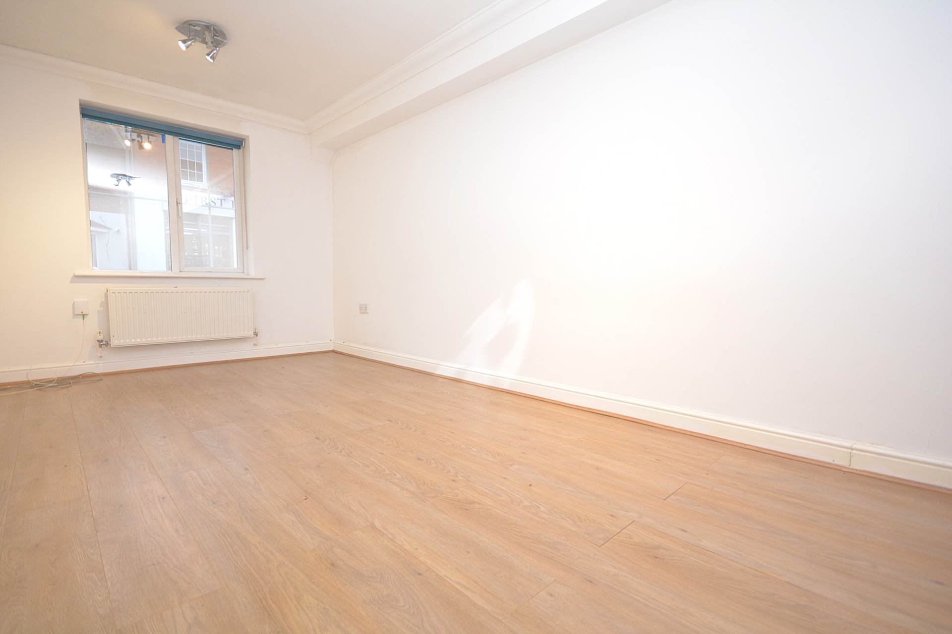 Waterside, Chesham, Image 6