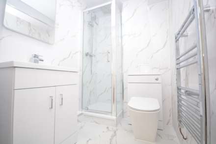 Waterside, Chesham, Image 7