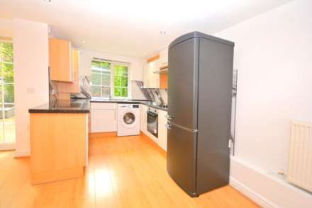 Waterside, Chesham, Image 3