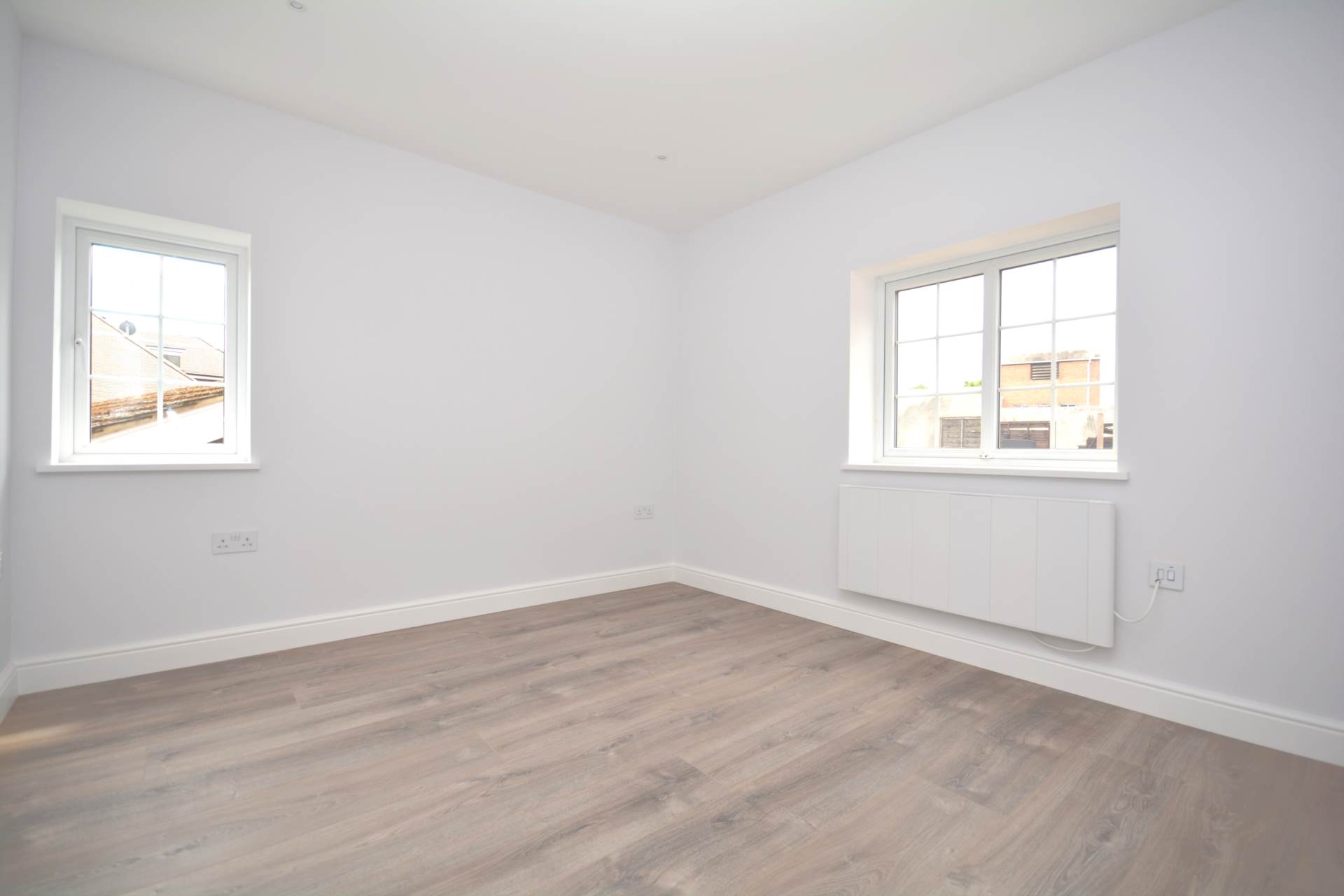 Sycamore Road, Amersham, Image 4