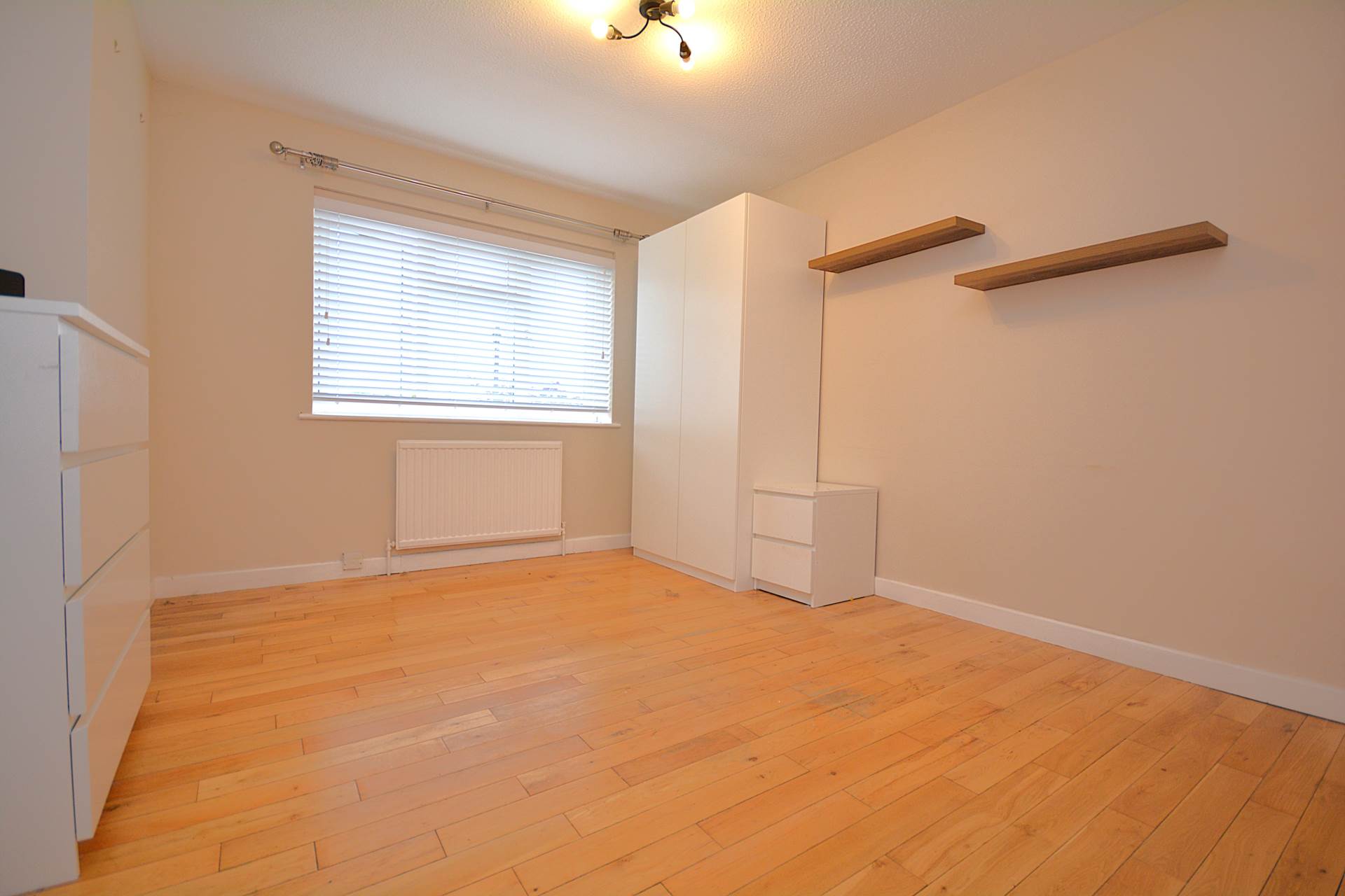 Pavilion Way, Amersham, Image 7