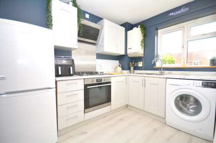 Pavilion Way, Amersham, Image 5