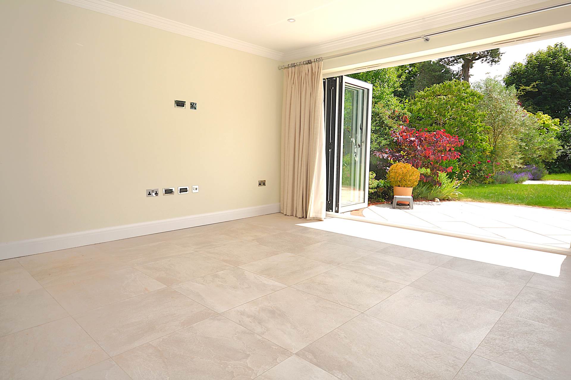 Mitchell Walk, Amersham, Image 7