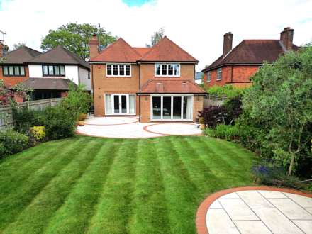 Mitchell Walk, Amersham, Image 2