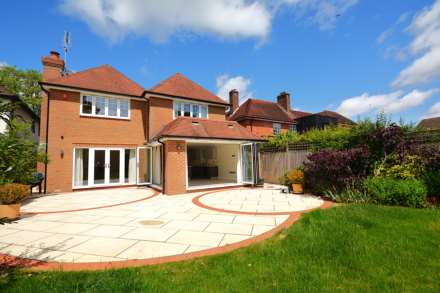 Mitchell Walk, Amersham, Image 24