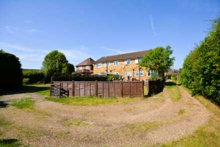 Berkeley Avenue, Chesham, Image 10