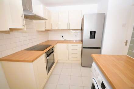 Berkeley Avenue, Chesham, Image 7