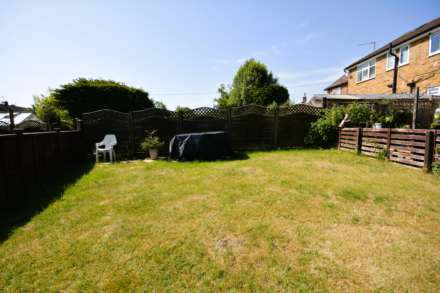 Berkeley Avenue, Chesham, Image 9