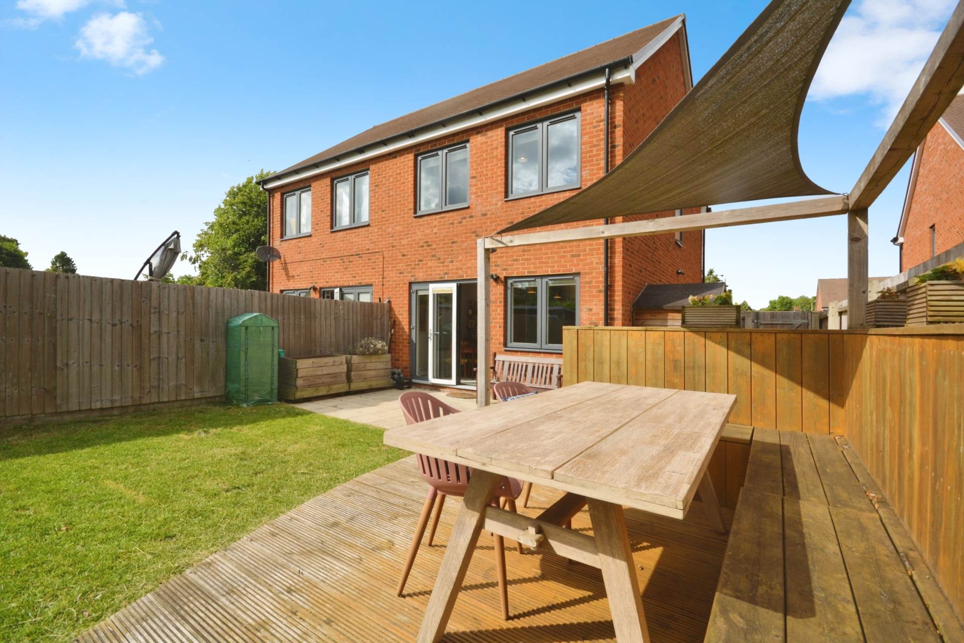 Phillips Way, Amersham, Image 12