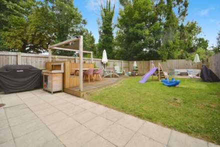 Phillips Way, Amersham, Image 11