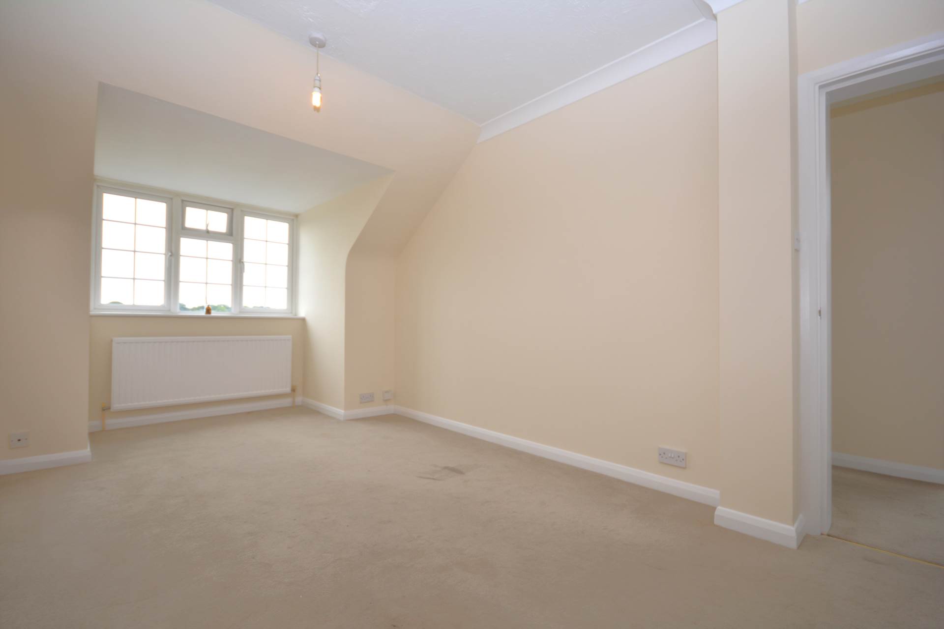 Highview Court, Eskdale Avenue, Chesham, Image 3