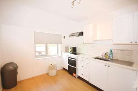 Stoney Grove, Chesham, Image 4